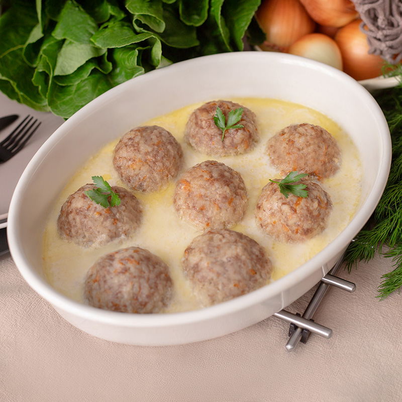 картинка Тефтели мясные с рисом 