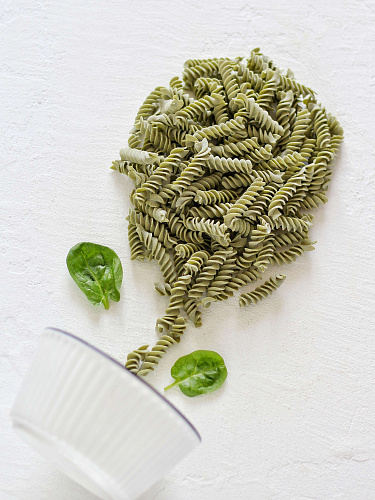 Макаронные изделия "Фузилли" шпинат